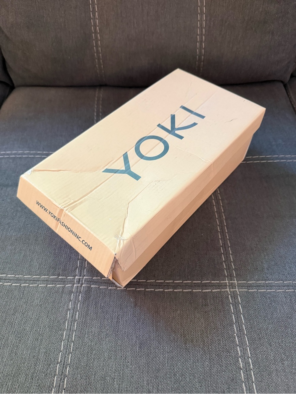 BNIB Yoki Chaslie-15 Black Loafers with Gold Horsebit size 7 - Picture 9 of 10